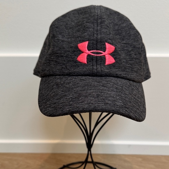 Under Armour Women’s Charcoal and Pink Hat - Picture 1 of 4